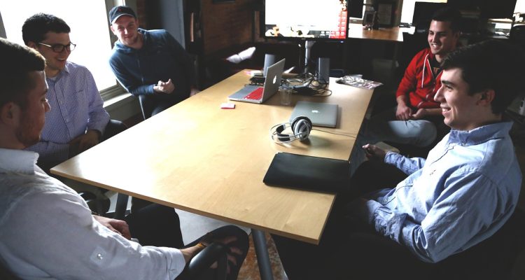 entdecken sie die aufregende welt der startups! erfahren sie mehr über innovative geschäftsideen, inspirierende gründer und die neuesten trends in der start-up-szene. lassen sie sich von erfolgsgeschichten und wertvollen tipps für angehende unternehmer inspirieren.
