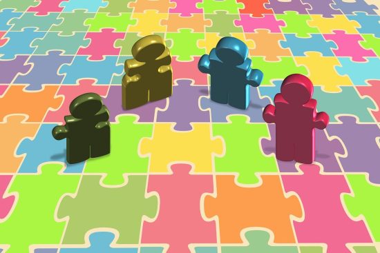 entdecken sie die auswirkungen der technologie auf die arbeitskräfte: wie digitale innovationen die arbeitswelt verändern, neue fähigkeiten erfordern und die beschäftigungslandschaft transformieren.