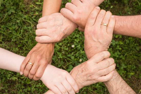 entdecken sie unsere lebendige community, in der sich gleichgesinnte treffen, ideen austauschen und gemeinsam wachsen. treten sie ein und werden sie teil von etwas großem!