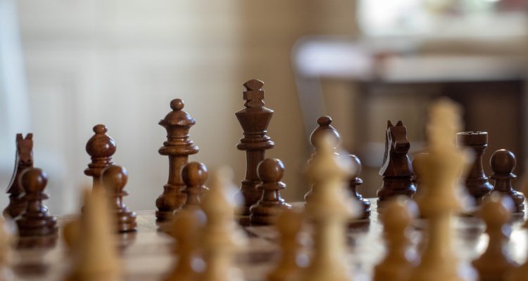 entdecken sie effektive wettbewerbsintelligenzstrategien, um wertvolle einblicke in den markt zu gewinnen, mitbewerber zu analysieren und strategische entscheidungen zu treffen, die ihr unternehmen zum erfolg führen.
