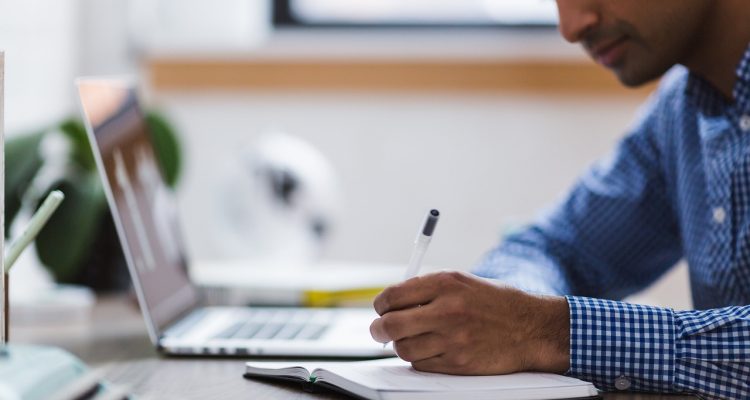 entdecken sie effektive studiertipps, die ihnen helfen, ihre lerngewohnheiten zu verbessern, stress abzubauen und ihre prüfungsnoten zu steigern. erfahren sie, wie sie effizienter lernen und ihre zeit optimal nutzen können.
