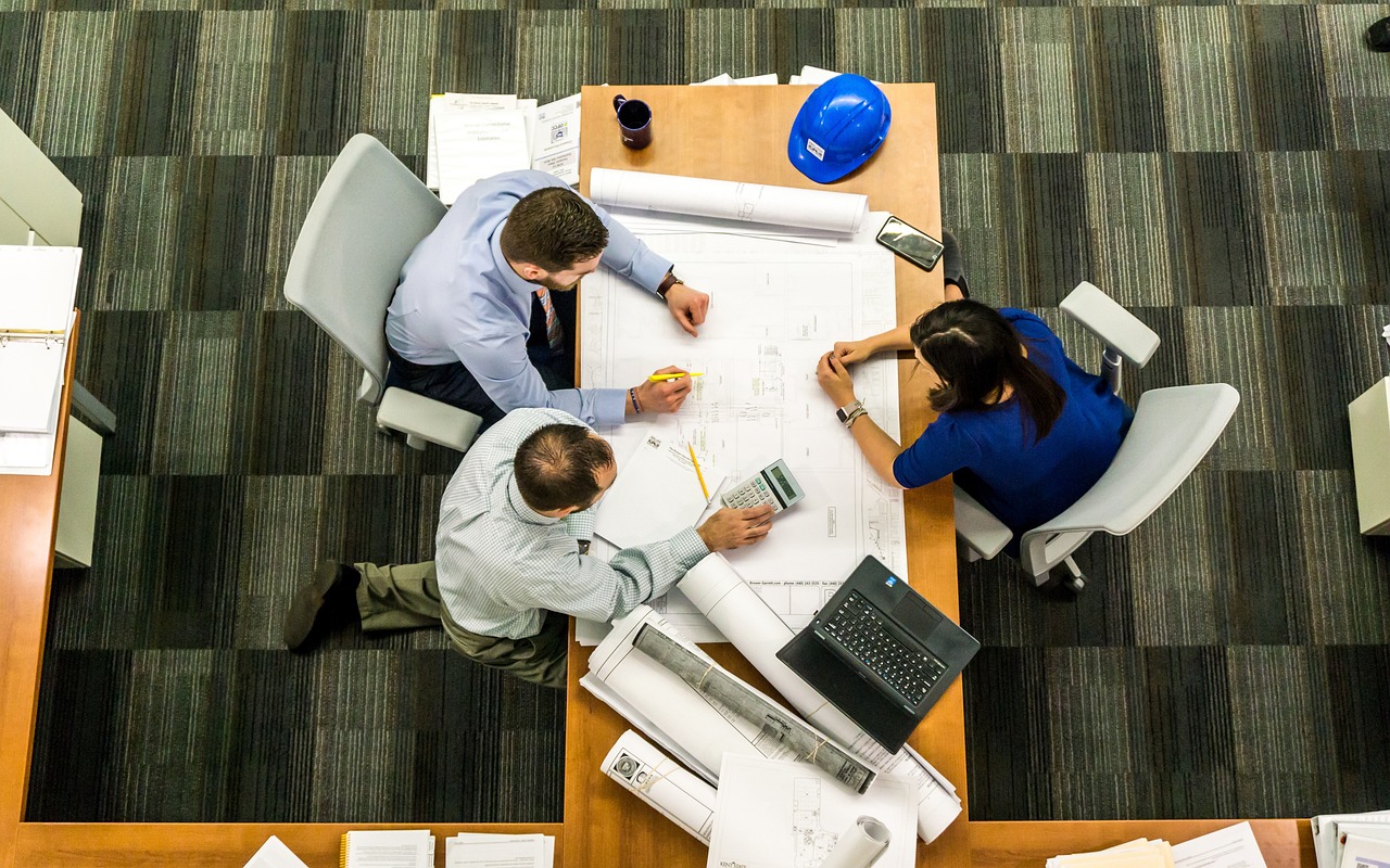 entdecken sie die vorteile von teamarbeit! erfahren sie, wie zusammenarbeit in gruppen die produktivität steigert, kreativität fördert und eine positive arbeitsumgebung schafft. ideal für unternehmen und organisationen, die nach effektiven lösungen suchen, um ihre ziele gemeinsam zu erreichen.
