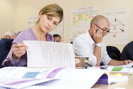 erfahren sie alles über projektmanagement: strategien, methoden und tools für eine effektive planung, durchführung und kontrolle ihrer projekte. optimieren sie ihre prozesse und erreichen sie ihre ziele effizienter.